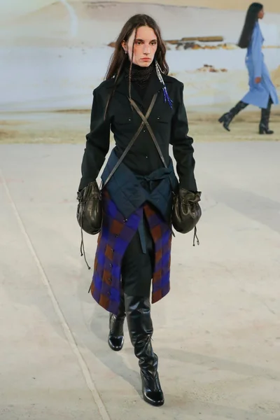 Look 57